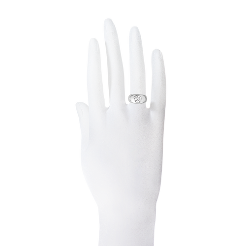 Diamantring Lyon in Platin - an Hand