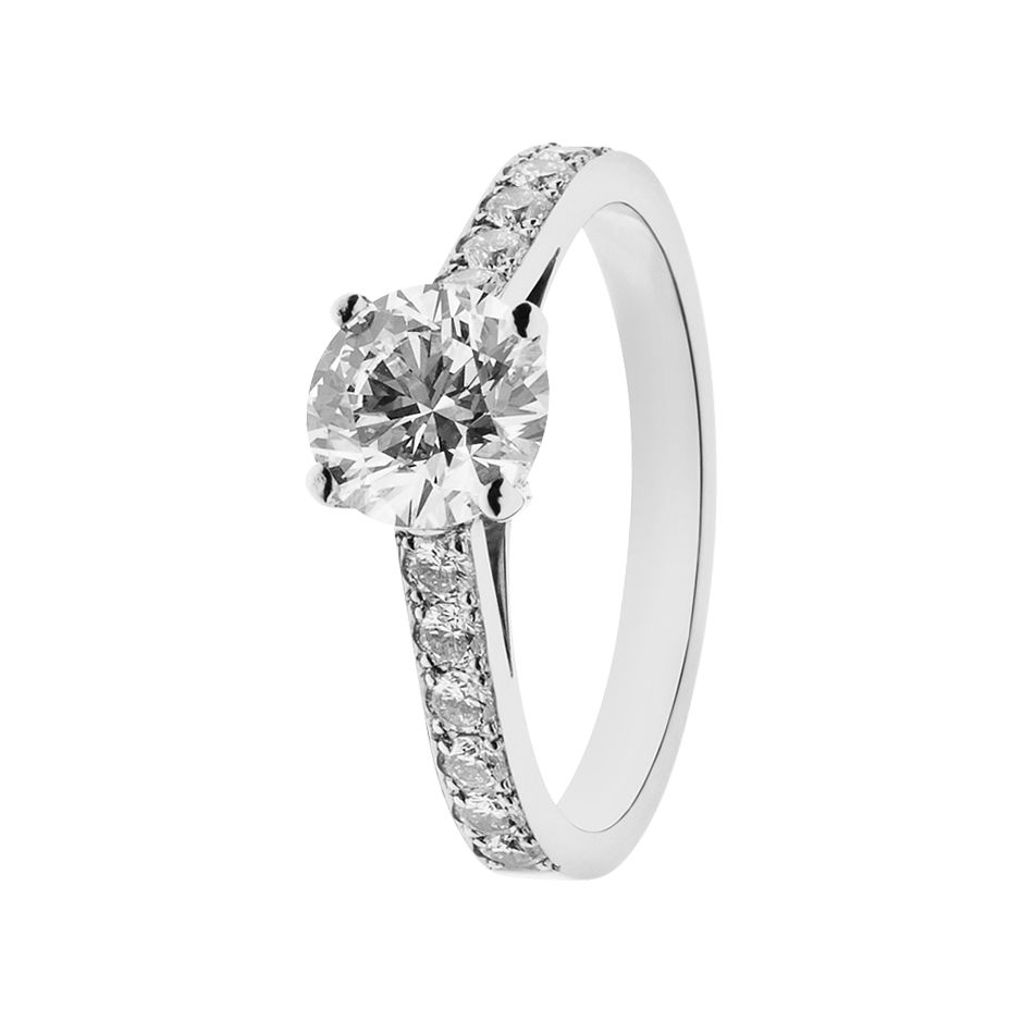 Diamond Ring Sydney in White Gold - diagonal