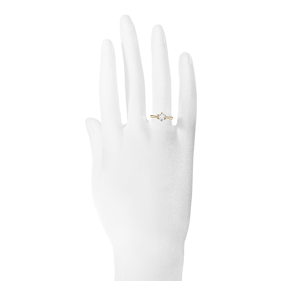 Verlobungsring Pamplona in Gelbgold - an Hand